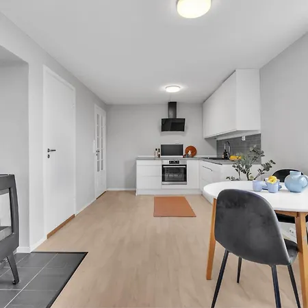 Northstay - Aurora & Mountain View Appartement