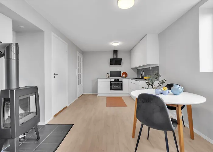Northstay - Aurora & Mountain View Appartement